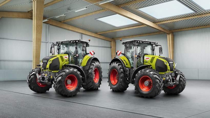 AXION 800 Stage V